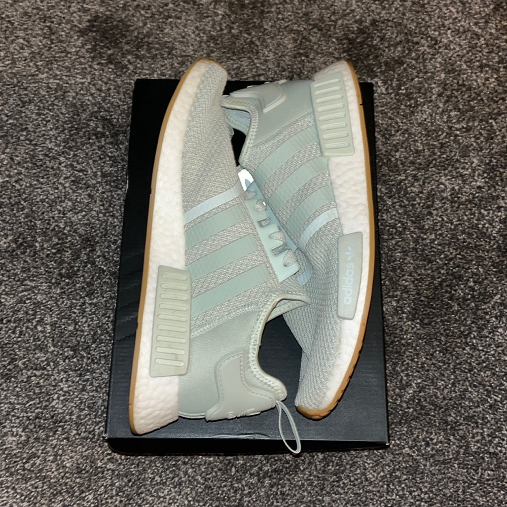 Men’s Adidas Sneakers